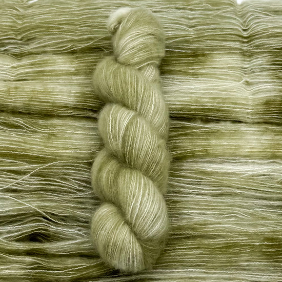 Fluffy Cashmere - Dusty Fall • White Edition